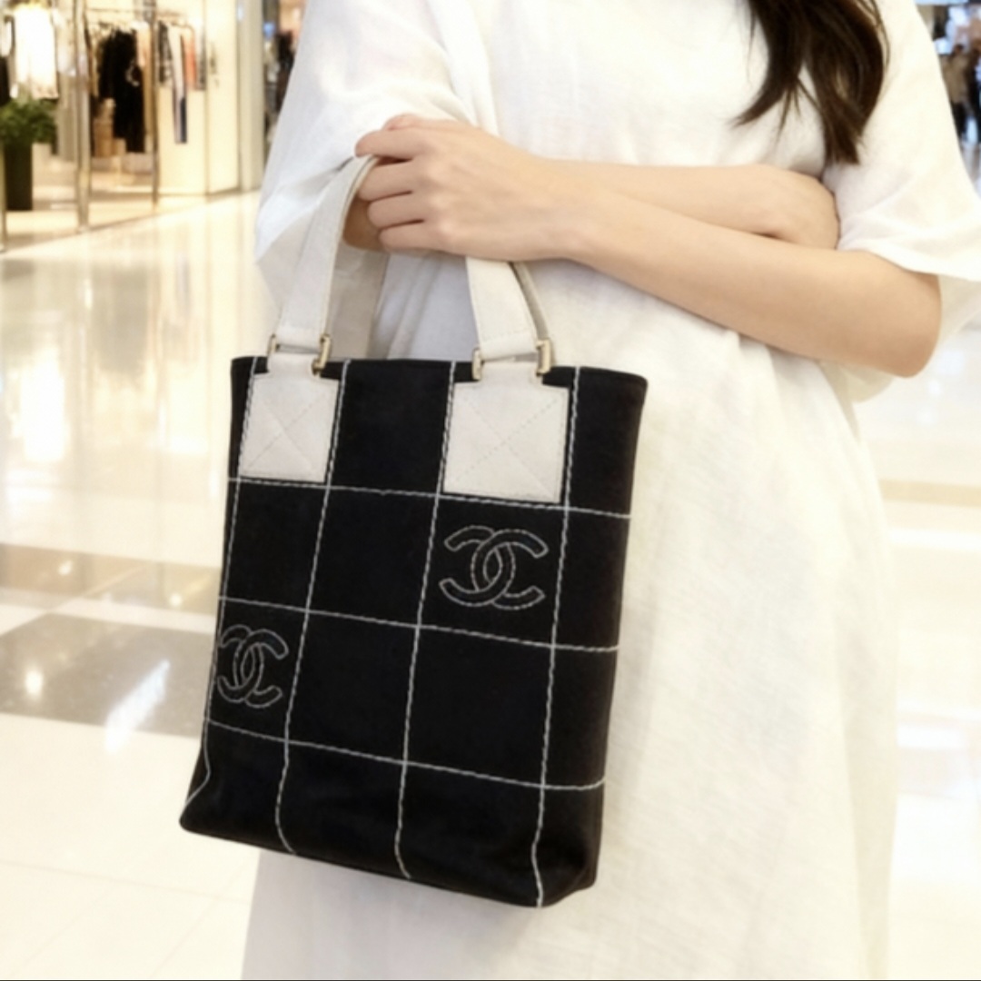 シャネル　チョコバー　トートバッグ　30日間　レンタル　8,980円　(レンタル12回でゲット）