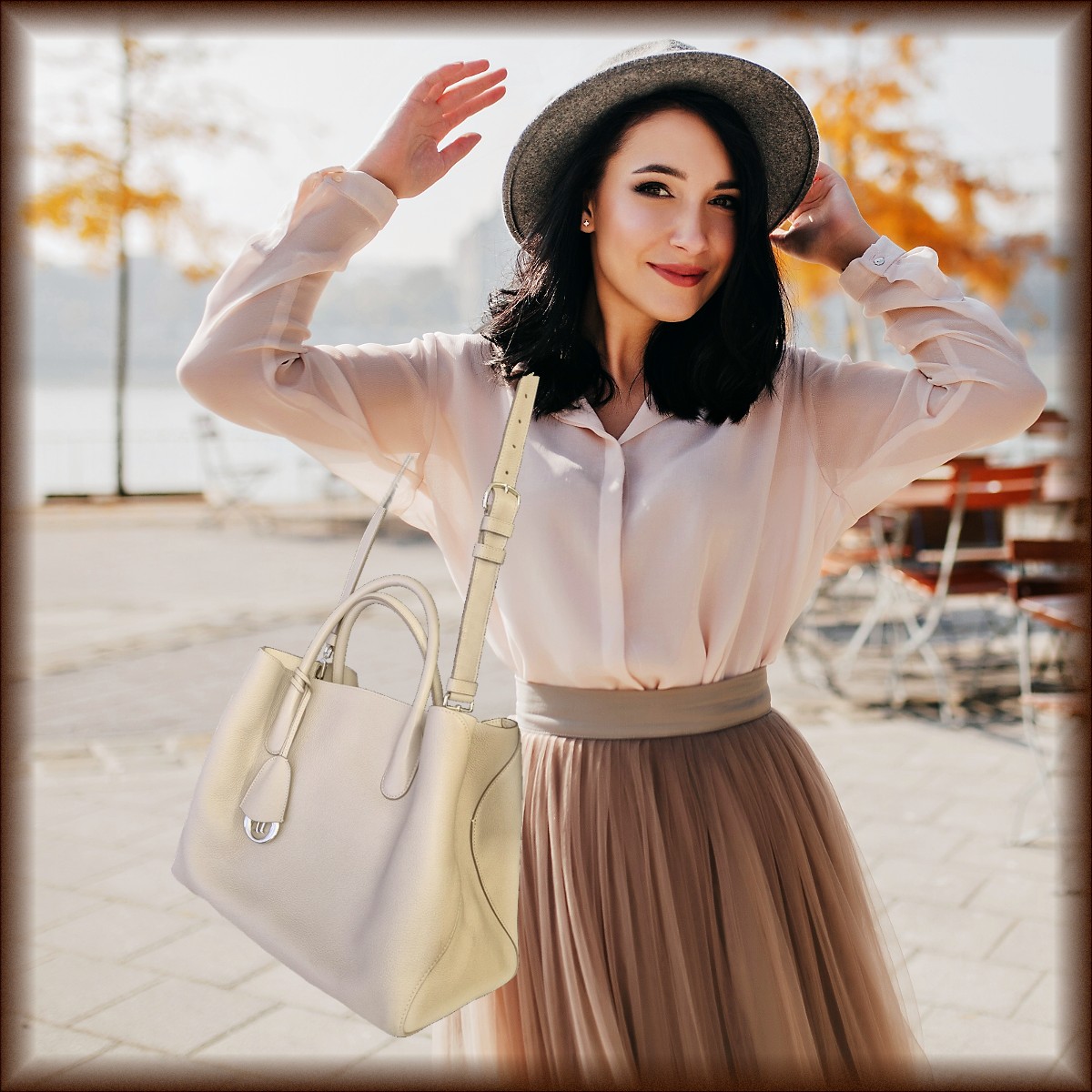 クリスチャン・ディオール　カナージュ  オープンバートートバッグ　２way 日ショルダーバッグ　　30日間　レンタル料　8980円（レンタル13回でゲット）